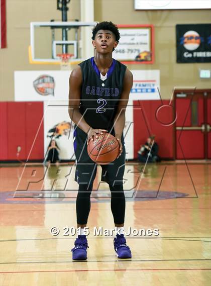 Thumbnail 3 in Corona del Sol vs Garfield (Hoophall West Invitational) photogallery.