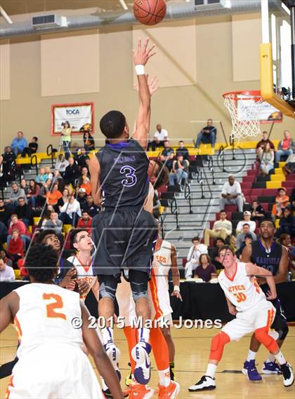Thumbnail 1 in Corona del Sol vs Garfield (Hoophall West Invitational) photogallery.
