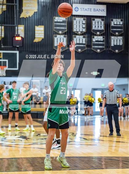 Thumbnail 2 in Triton Central vs. University (IHSAA 2A Lebanon Regional) photogallery.