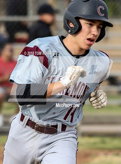 Thumbnail 2 in Arroyo vs Claremont photogallery.