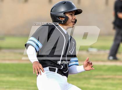 Thumbnail 3 in Arroyo vs Claremont photogallery.