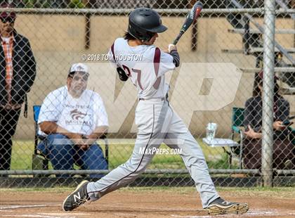 Thumbnail 2 in Arroyo vs Claremont photogallery.