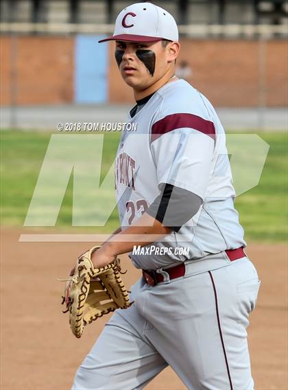 Thumbnail 3 in Arroyo vs Claremont photogallery.