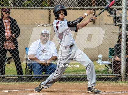 Thumbnail 3 in Arroyo vs Claremont photogallery.