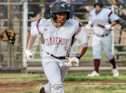 Thumbnail 2 in Arroyo vs Claremont photogallery.