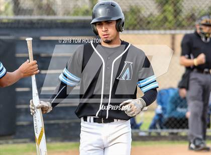Thumbnail 3 in Arroyo vs Claremont photogallery.