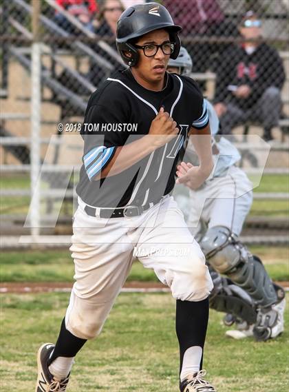 Thumbnail 2 in Arroyo vs Claremont photogallery.