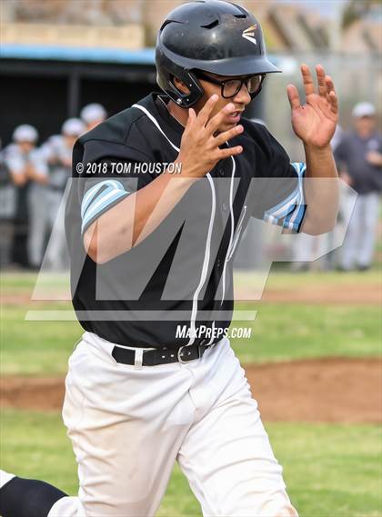 Thumbnail 3 in Arroyo vs Claremont photogallery.