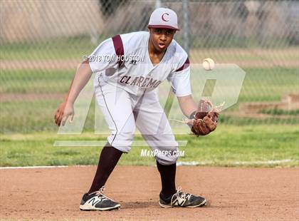 Thumbnail 3 in Arroyo vs Claremont photogallery.