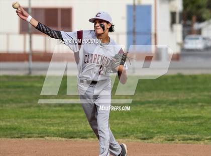 Thumbnail 3 in Arroyo vs Claremont photogallery.