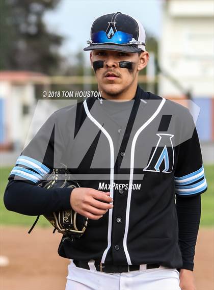 Thumbnail 2 in Arroyo vs Claremont photogallery.