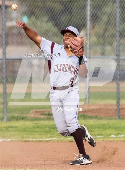 Thumbnail 1 in Arroyo vs Claremont photogallery.