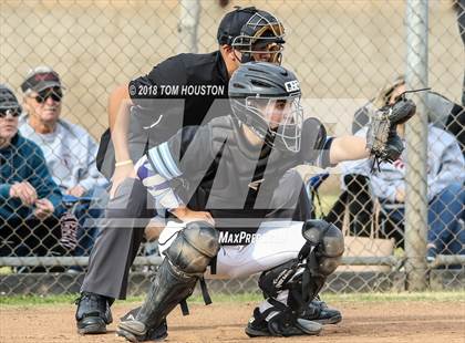 Thumbnail 3 in Arroyo vs Claremont photogallery.