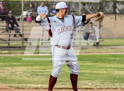 Thumbnail 3 in Arroyo vs Claremont photogallery.