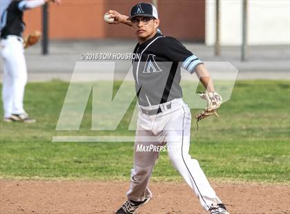 Thumbnail 3 in Arroyo vs Claremont photogallery.