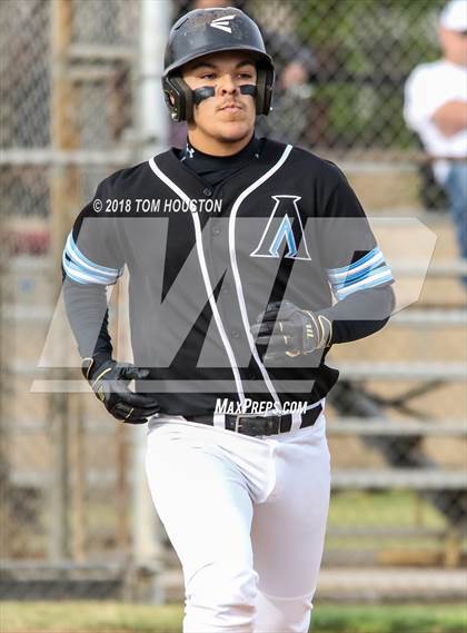Thumbnail 2 in Arroyo vs Claremont photogallery.