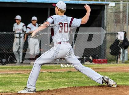 Thumbnail 3 in Arroyo vs Claremont photogallery.
