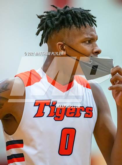 Thumbnail 1 in Lincoln Charter vs. Wilson Preparatory Academy (NCHSAA 1A Final) (1 of 2 - the game) photogallery.