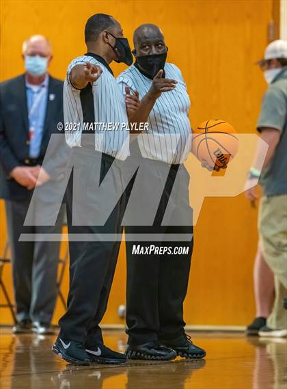 Thumbnail 3 in Lincoln Charter vs. Wilson Preparatory Academy (NCHSAA 1A Final) (1 of 2 - the game) photogallery.
