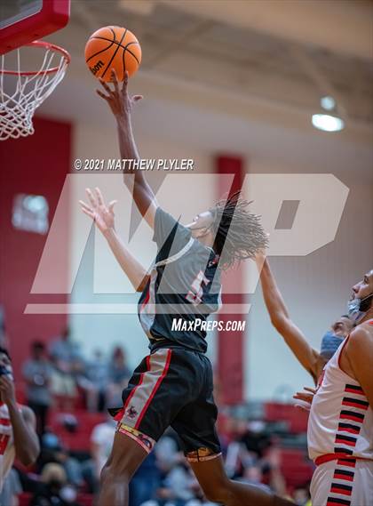 Thumbnail 3 in Lincoln Charter vs. Wilson Preparatory Academy (NCHSAA 1A Final) (1 of 2 - the game) photogallery.