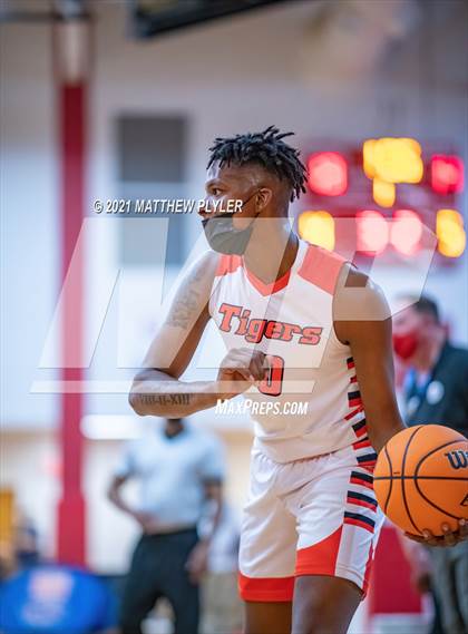 Thumbnail 3 in Lincoln Charter vs. Wilson Preparatory Academy (NCHSAA 1A Final) (1 of 2 - the game) photogallery.