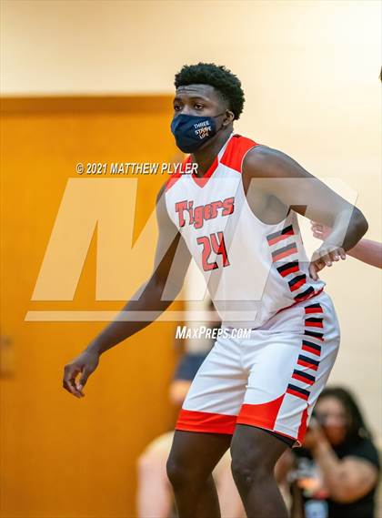Thumbnail 2 in Lincoln Charter vs. Wilson Preparatory Academy (NCHSAA 1A Final) (1 of 2 - the game) photogallery.