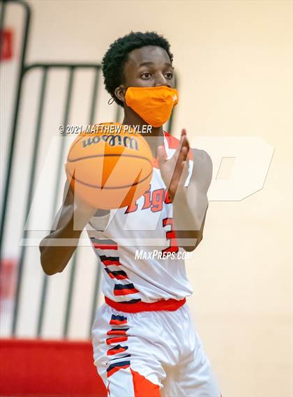 Thumbnail 2 in Lincoln Charter vs. Wilson Preparatory Academy (NCHSAA 1A Final) (1 of 2 - the game) photogallery.