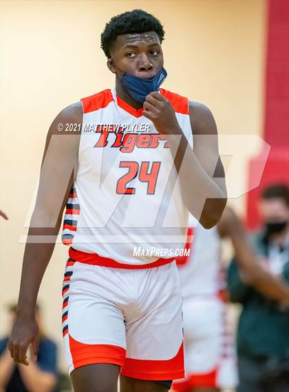 Thumbnail 2 in Lincoln Charter vs. Wilson Preparatory Academy (NCHSAA 1A Final) (1 of 2 - the game) photogallery.