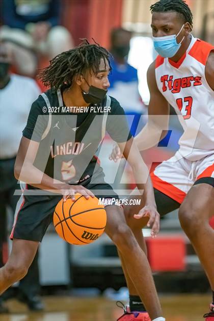 Thumbnail 2 in Lincoln Charter vs. Wilson Preparatory Academy (NCHSAA 1A Final) (1 of 2 - the game) photogallery.