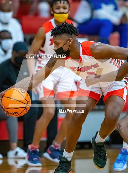 Thumbnail 1 in Lincoln Charter vs. Wilson Preparatory Academy (NCHSAA 1A Final) (1 of 2 - the game) photogallery.