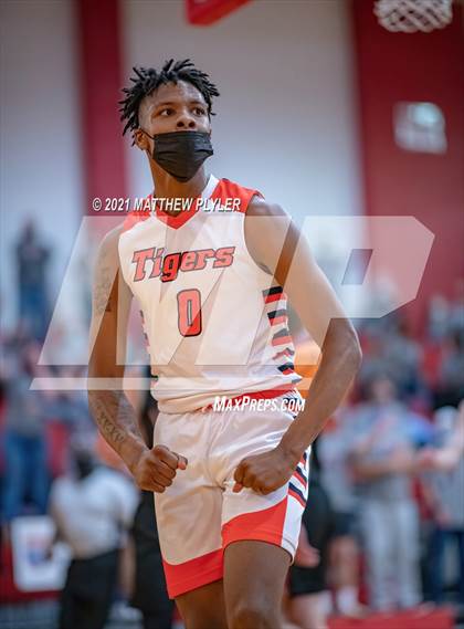 Thumbnail 3 in Lincoln Charter vs. Wilson Preparatory Academy (NCHSAA 1A Final) (1 of 2 - the game) photogallery.