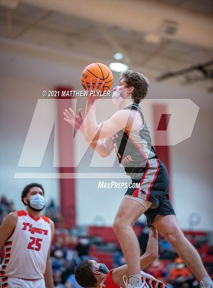 Thumbnail 1 in Lincoln Charter vs. Wilson Preparatory Academy (NCHSAA 1A Final) (1 of 2 - the game) photogallery.