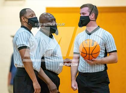 Thumbnail 2 in Lincoln Charter vs. Wilson Preparatory Academy (NCHSAA 1A Final) (1 of 2 - the game) photogallery.