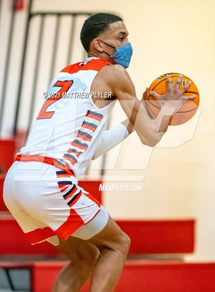 Thumbnail 2 in Lincoln Charter vs. Wilson Preparatory Academy (NCHSAA 1A Final) (1 of 2 - the game) photogallery.