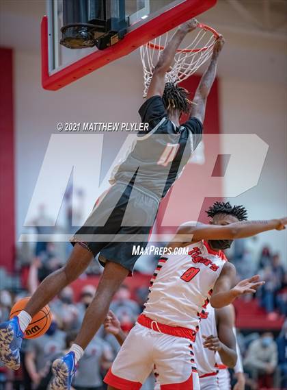 Thumbnail 3 in Lincoln Charter vs. Wilson Preparatory Academy (NCHSAA 1A Final) (1 of 2 - the game) photogallery.