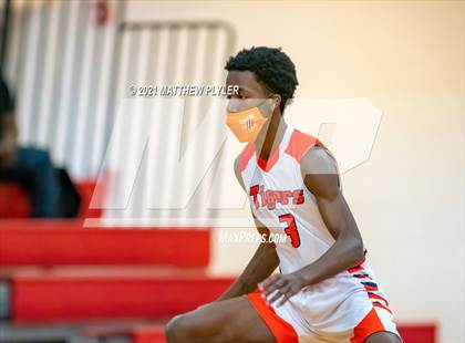 Thumbnail 3 in Lincoln Charter vs. Wilson Preparatory Academy (NCHSAA 1A Final) (1 of 2 - the game) photogallery.