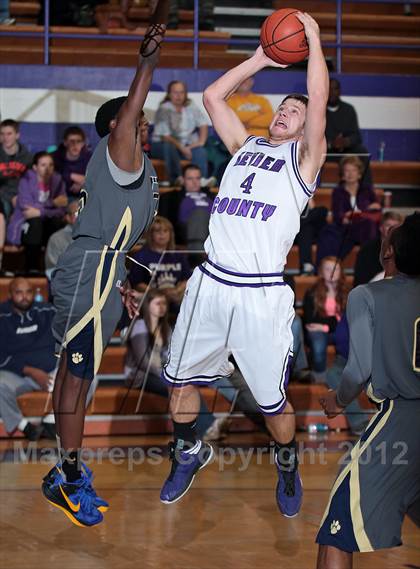 Thumbnail 1 in Douglas County @ Sevier County (Winterfest Shootout) photogallery.