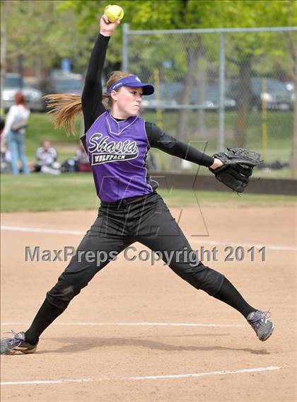 Thumbnail 3 in Shasta vs. Whitney (Stephanie LeDoux Tournament) photogallery.
