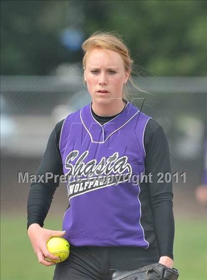 Thumbnail 1 in Shasta vs. Whitney (Stephanie LeDoux Tournament) photogallery.