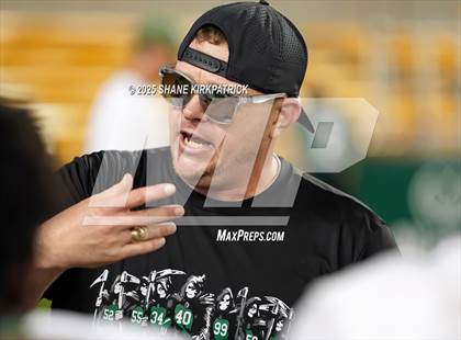 Thumbnail 3 in Terrell Vs Huntsville (UIL 5A D2 Football Area) photogallery.