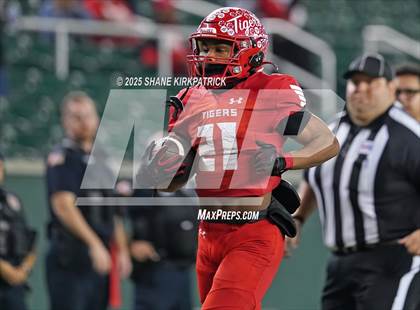 Thumbnail 1 in Terrell Vs Huntsville (UIL 5A D2 Football Area) photogallery.