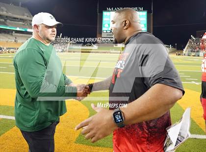 Thumbnail 3 in Terrell Vs Huntsville (UIL 5A D2 Football Area) photogallery.