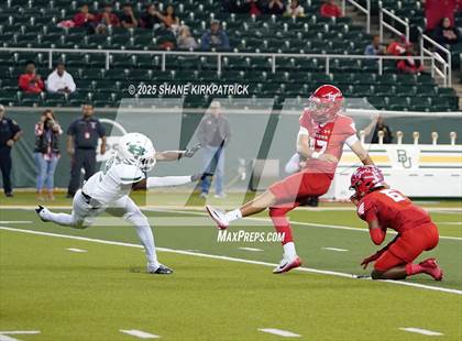 Thumbnail 2 in Terrell Vs Huntsville (UIL 5A D2 Football Area) photogallery.