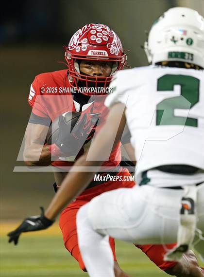 Thumbnail 1 in Terrell Vs Huntsville (UIL 5A D2 Football Area) photogallery.