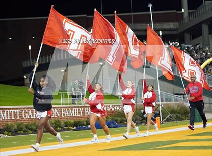 Thumbnail 1 in Terrell Vs Huntsville (UIL 5A D2 Football Area) photogallery.