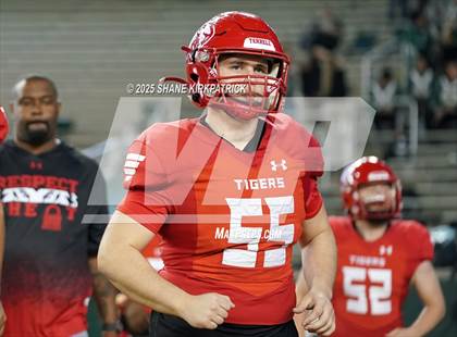 Thumbnail 2 in Terrell Vs Huntsville (UIL 5A D2 Football Area) photogallery.