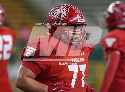 Thumbnail 3 in Terrell Vs Huntsville (UIL 5A D2 Football Area) photogallery.