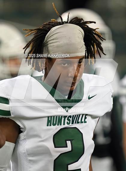 Thumbnail 2 in Terrell Vs Huntsville (UIL 5A D2 Football Area) photogallery.