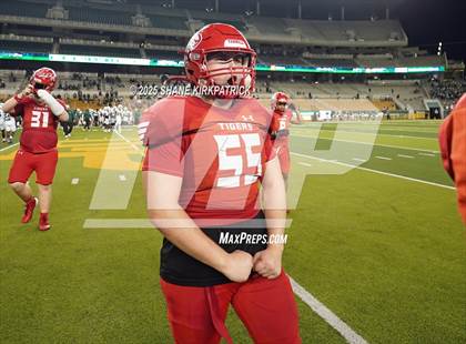 Thumbnail 1 in Terrell Vs Huntsville (UIL 5A D2 Football Area) photogallery.