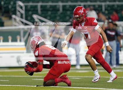 Thumbnail 2 in Terrell Vs Huntsville (UIL 5A D2 Football Area) photogallery.